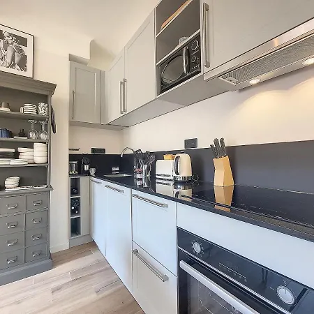 Apartment Nestor&jeeves - Blue Pearl - Port Area - Close Old Town